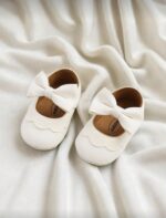 Baby white bow shoes